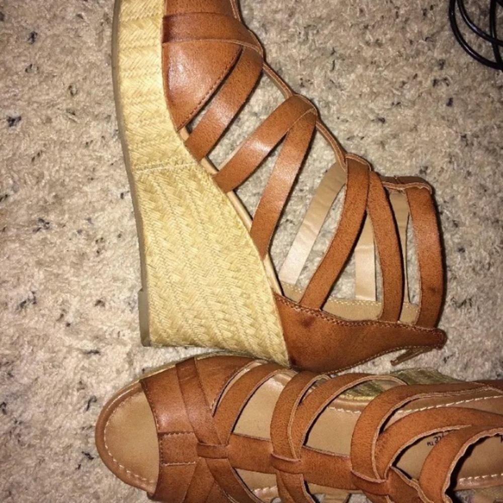 Payless American Eagle wedges size 10 - Picture 1 of 2